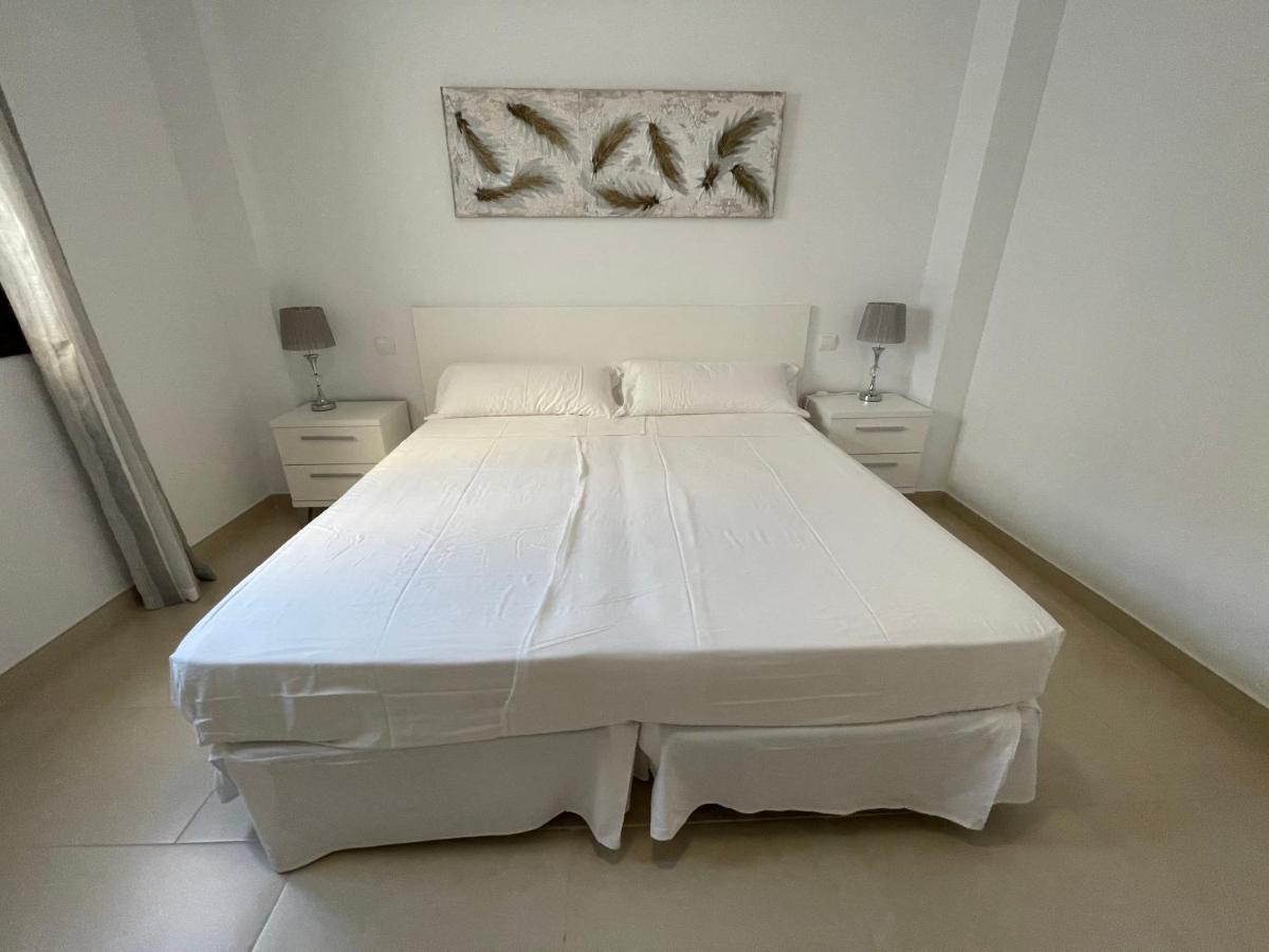Royal Suites Estepona By Croma Exterior photo